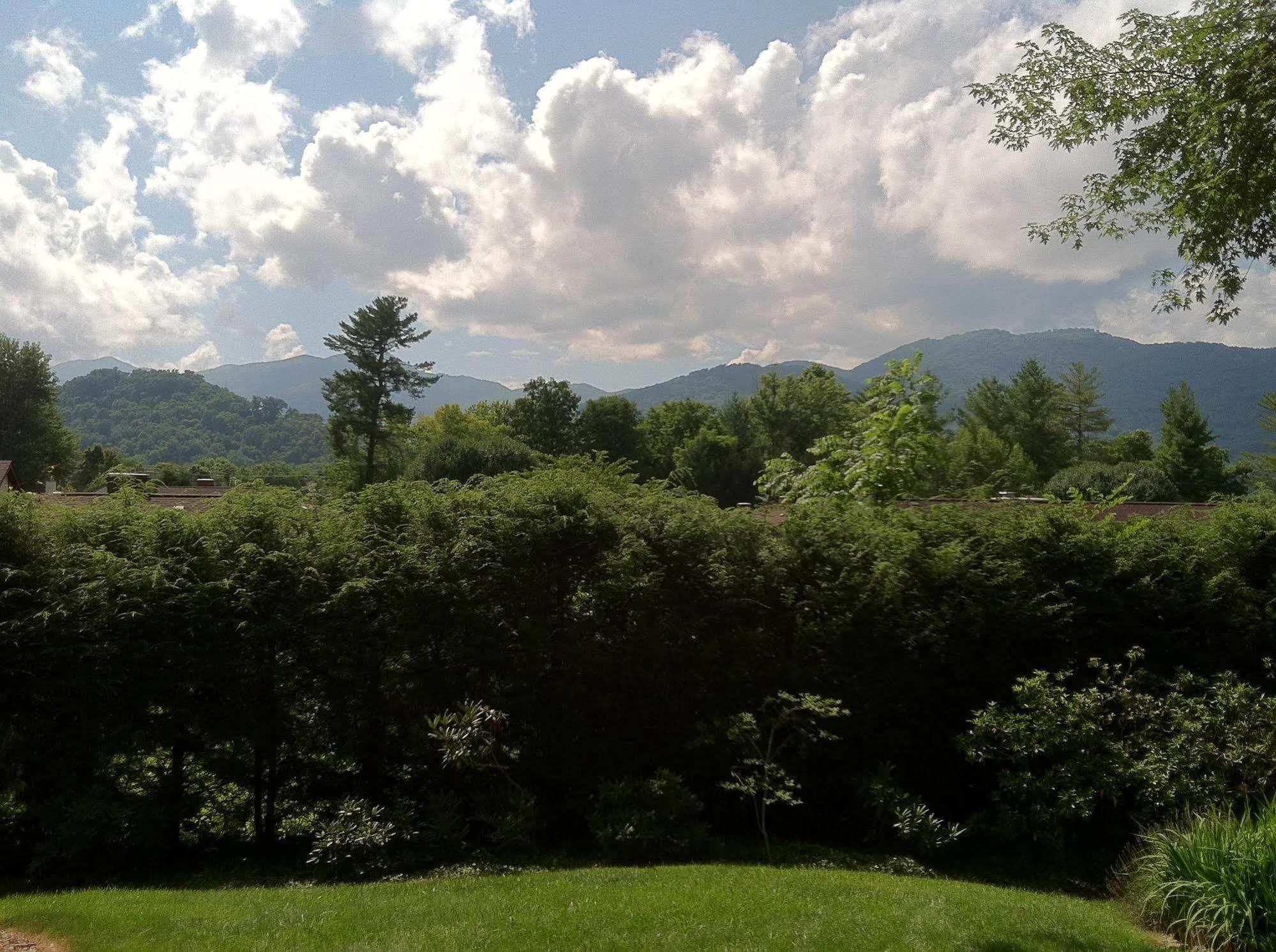 Brookside Mountain Mist Inn Waynesville Eksteriør bilde